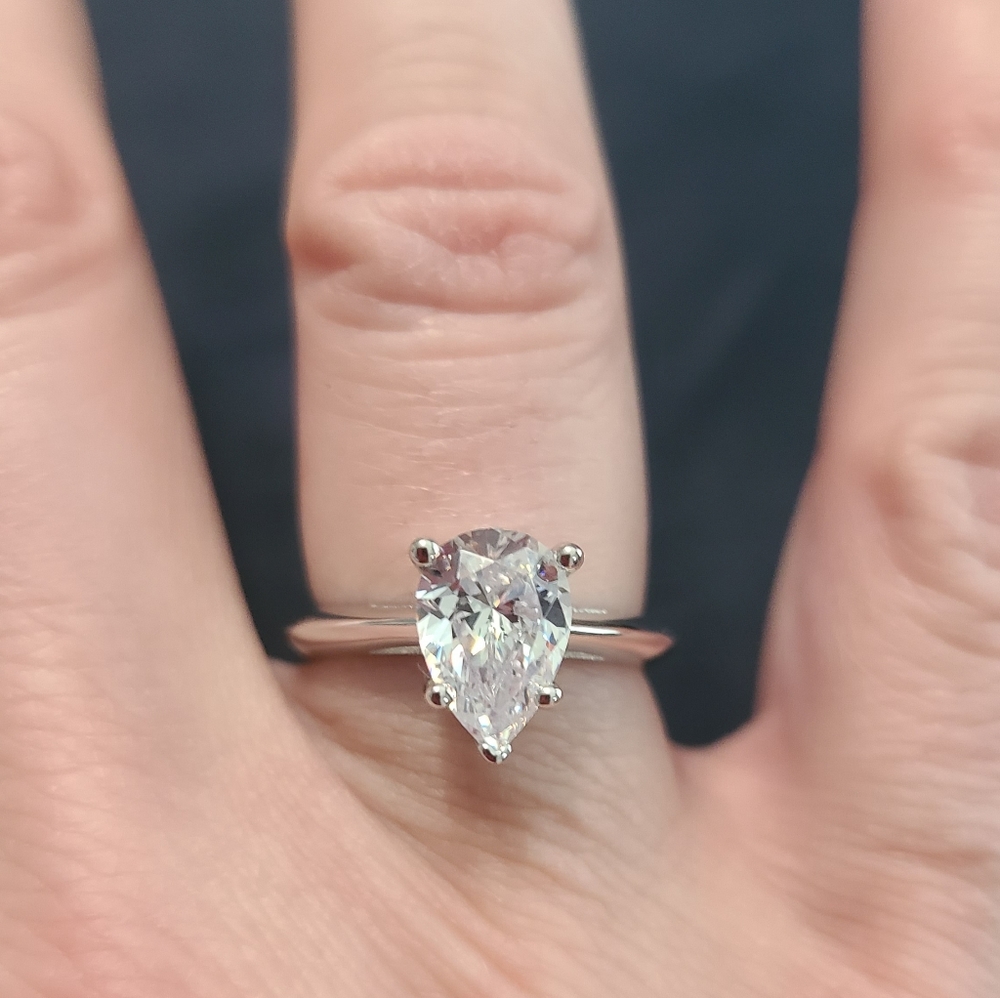 Pear shaped Diamond Ring S6.5 - Picture 6 of 6